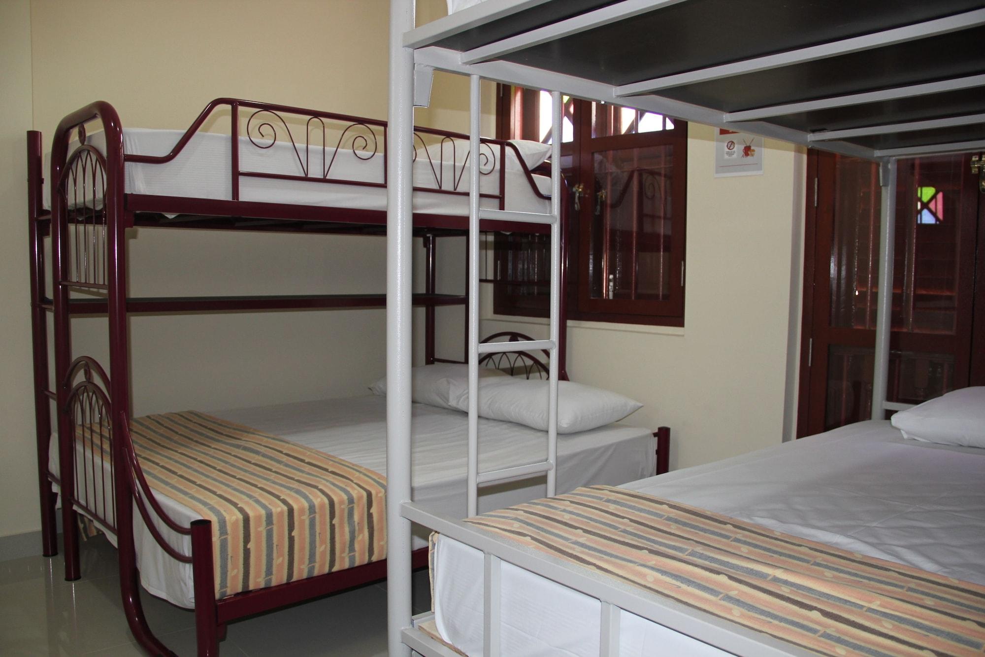 Mitraa Inn Сингапур Екстериор снимка