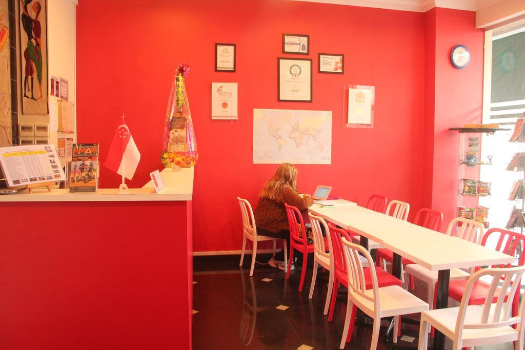 Mitraa Inn Сингапур Екстериор снимка