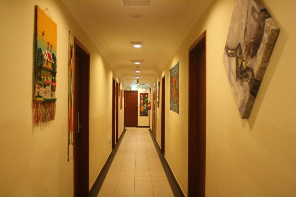 Mitraa Inn Сингапур Екстериор снимка