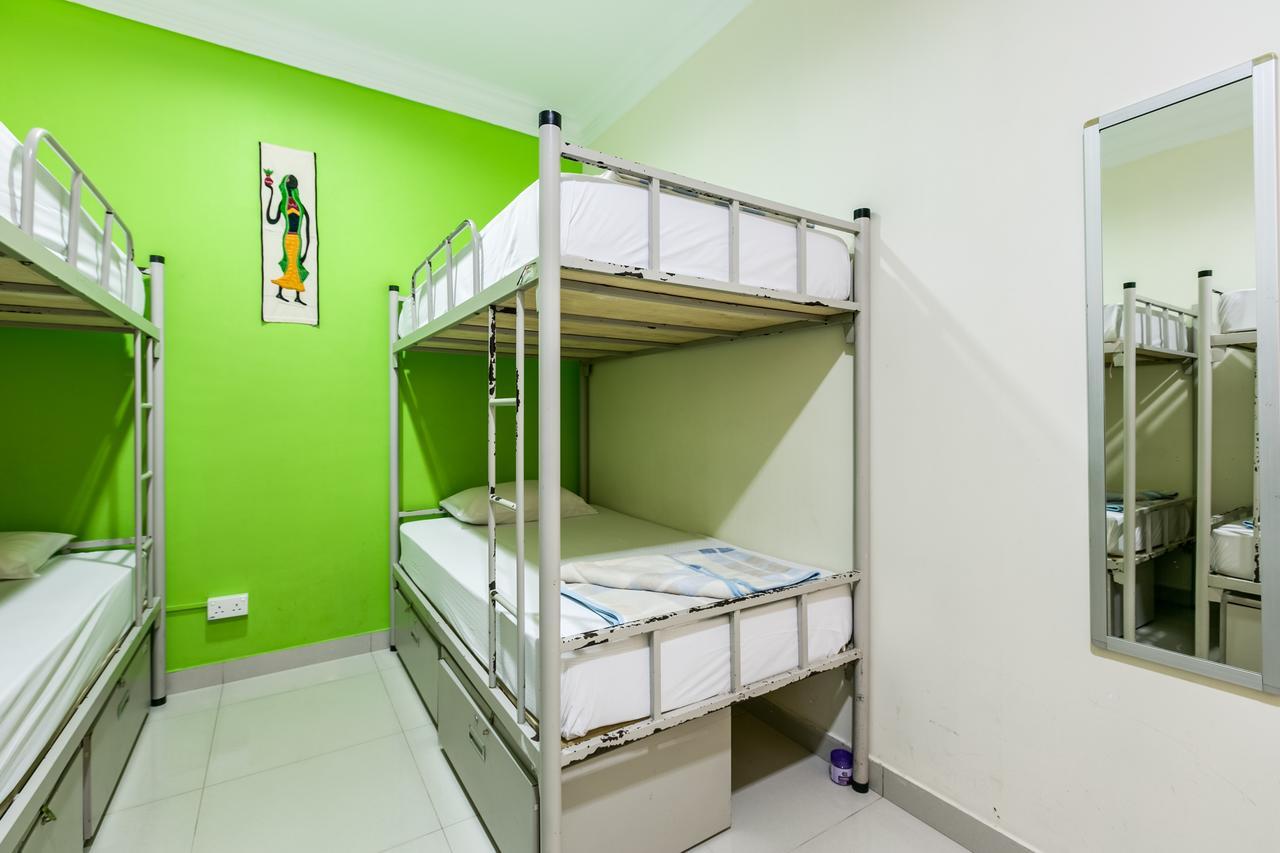 Mitraa Inn Сингапур Екстериор снимка